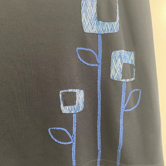 Mandala Design navy blue skirt size M - Picture 2 of 6